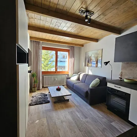 Moda 47 * 세스트리에